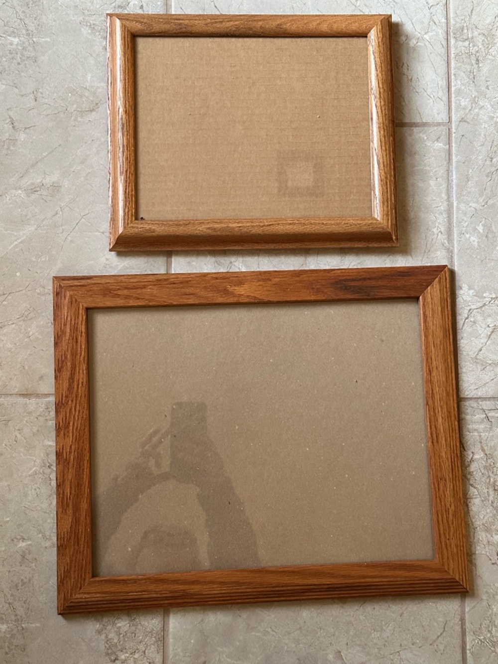 Wooden frame set (2) 8x10 & 11x14 - Picture 2 of 5